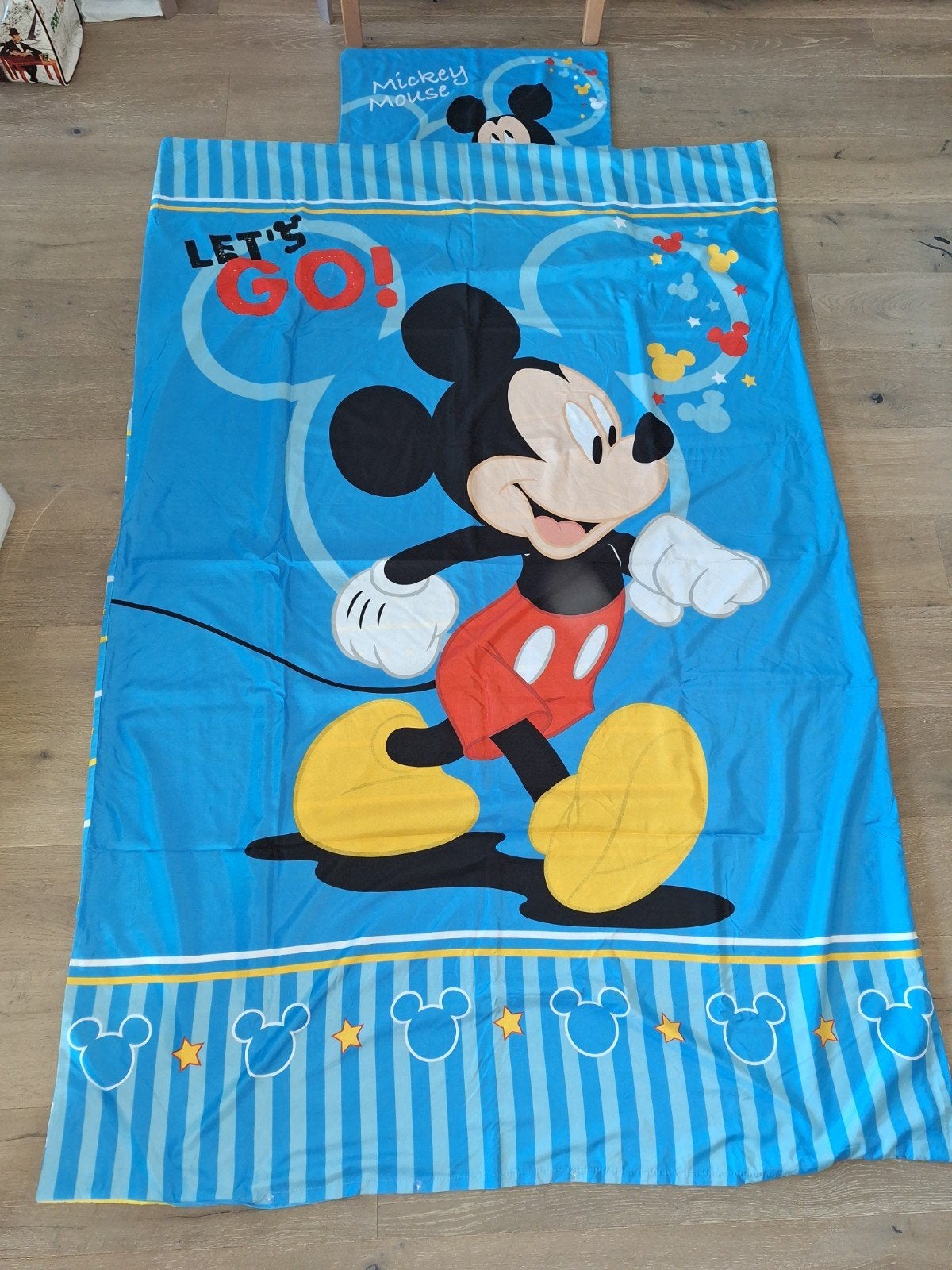 Donsdekenovertrek Mickey Mouse 135200, Enlèvement