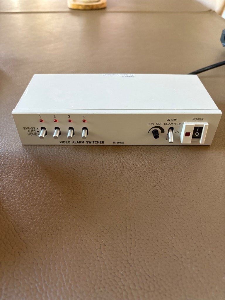 Video alarm switcher, TV, Hi-fi & Vidéo, Enlèvement ou Envoi, Vidéo