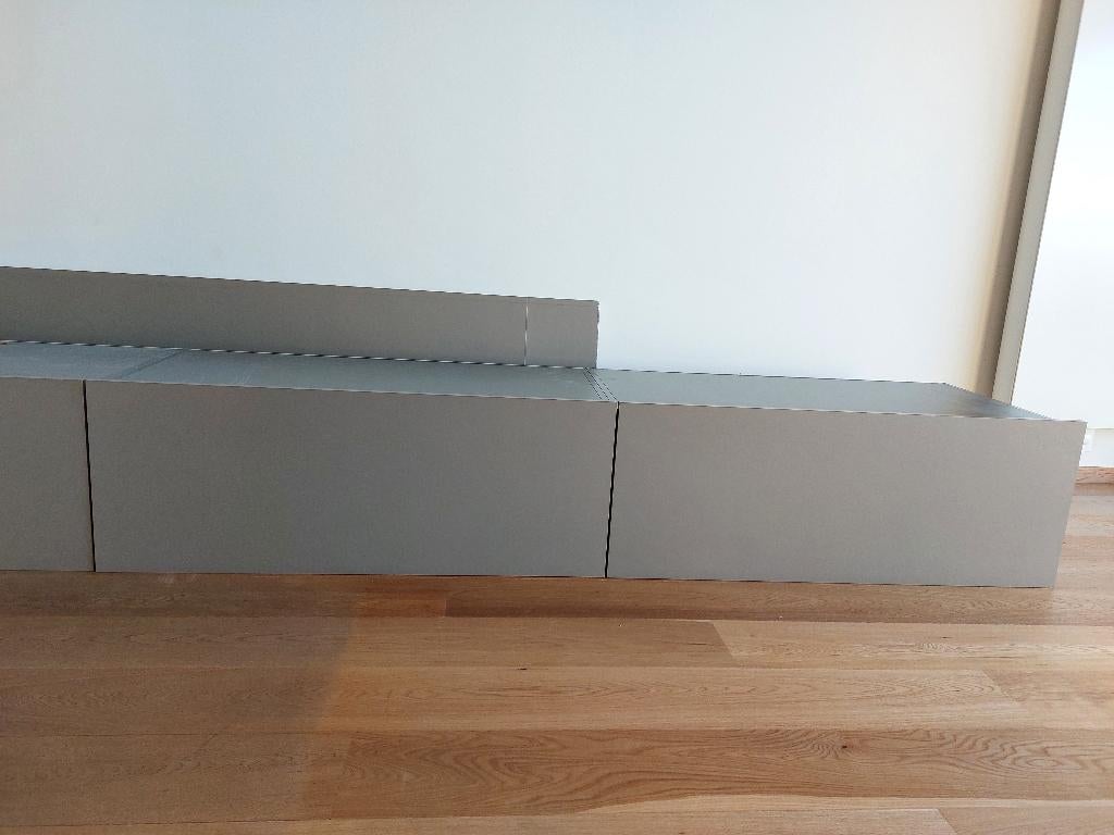 Lage kasten - Kleur beigegrijs, Ophalen, Gebruikt, 50 tot 75 cm, 100 tot 150 cm