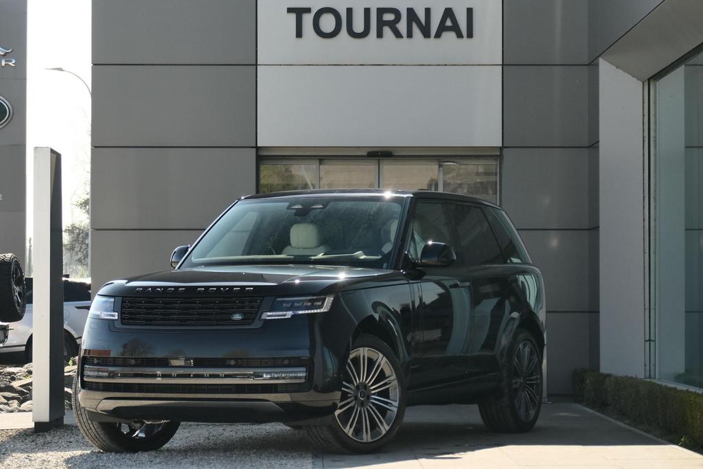 Land Rover Range Rover SWB D300 HSE/MARCHEPIEDS ELECTRIQUES, Auto's, Land Rover, Automaat, https://public.car-pass.be/vhr/85d400d5-2e46-451d-8972-a4b7a4a69236