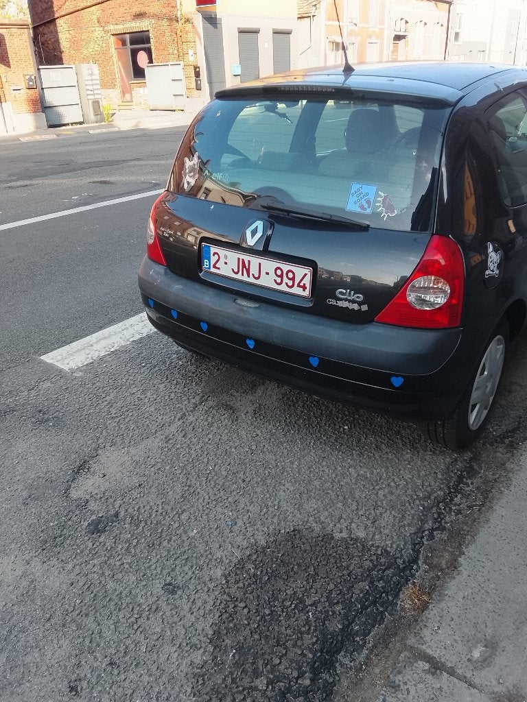 Voiture ‹, Enlèvement ou Envoi, Utilisé