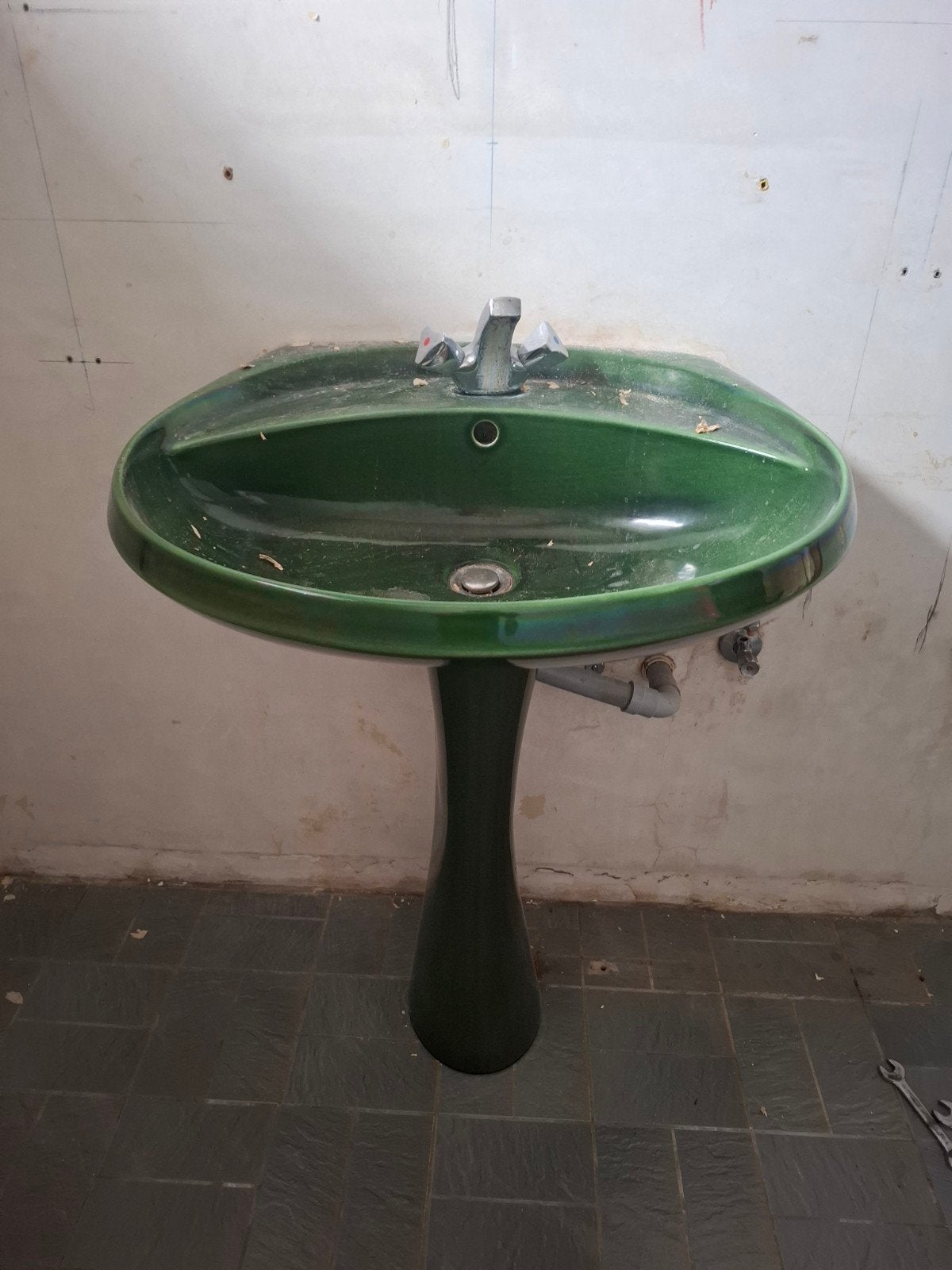 groene lavabo's, Doe-het-zelf en Bouw, Ophalen, Gebruikt, Wastafel