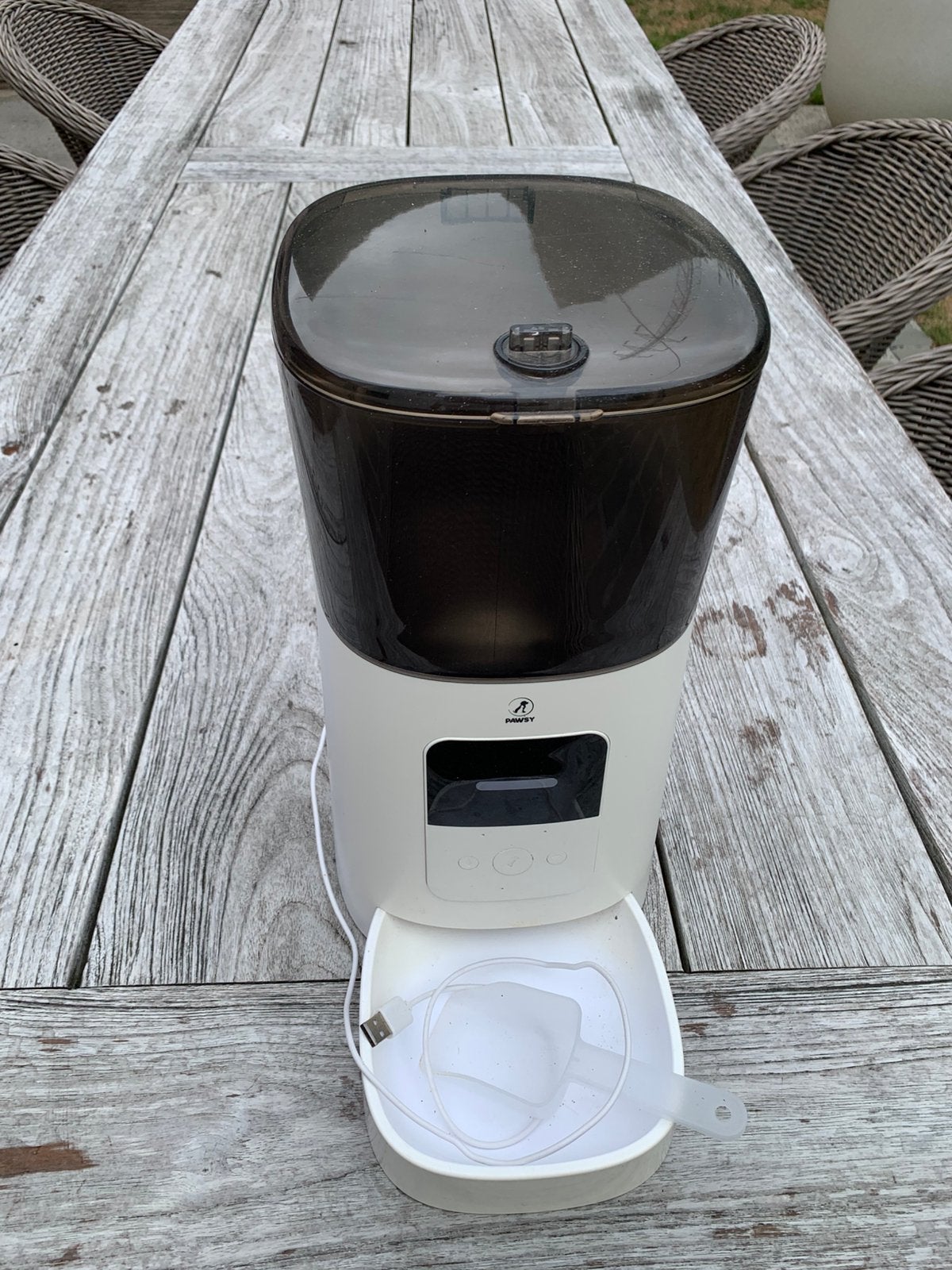 Automatisch voerbak voor kat en hond, Dieren en Toebehoren, Ophalen, Automatisch, Zo goed als nieuw