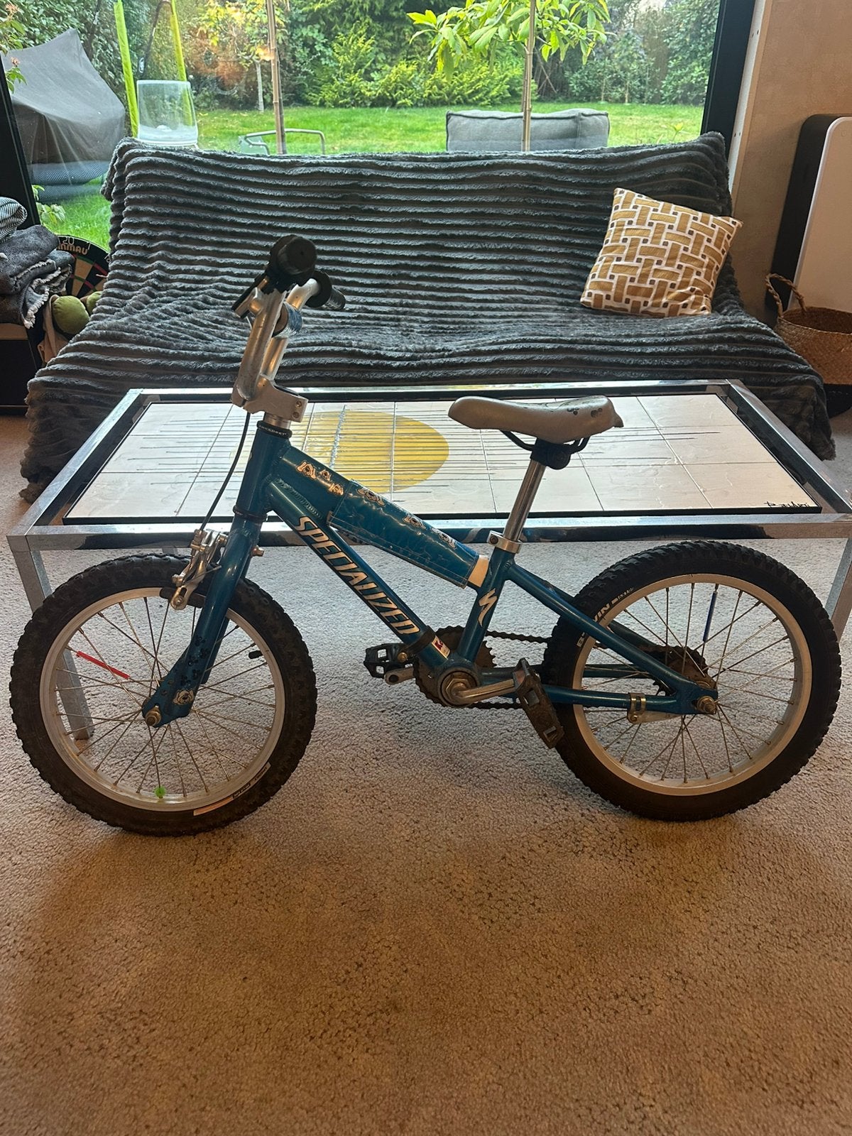 Velo jeune enfant specialized, Vélos & Vélomoteurs, Enlèvement, Utilisé, Aluminium, Moins de 16 pouces