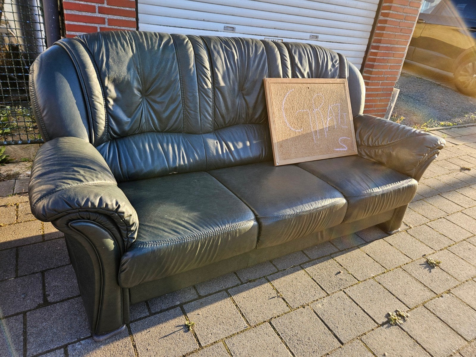 sièges en cuir gratuits, Maison & Meubles, Enlèvement