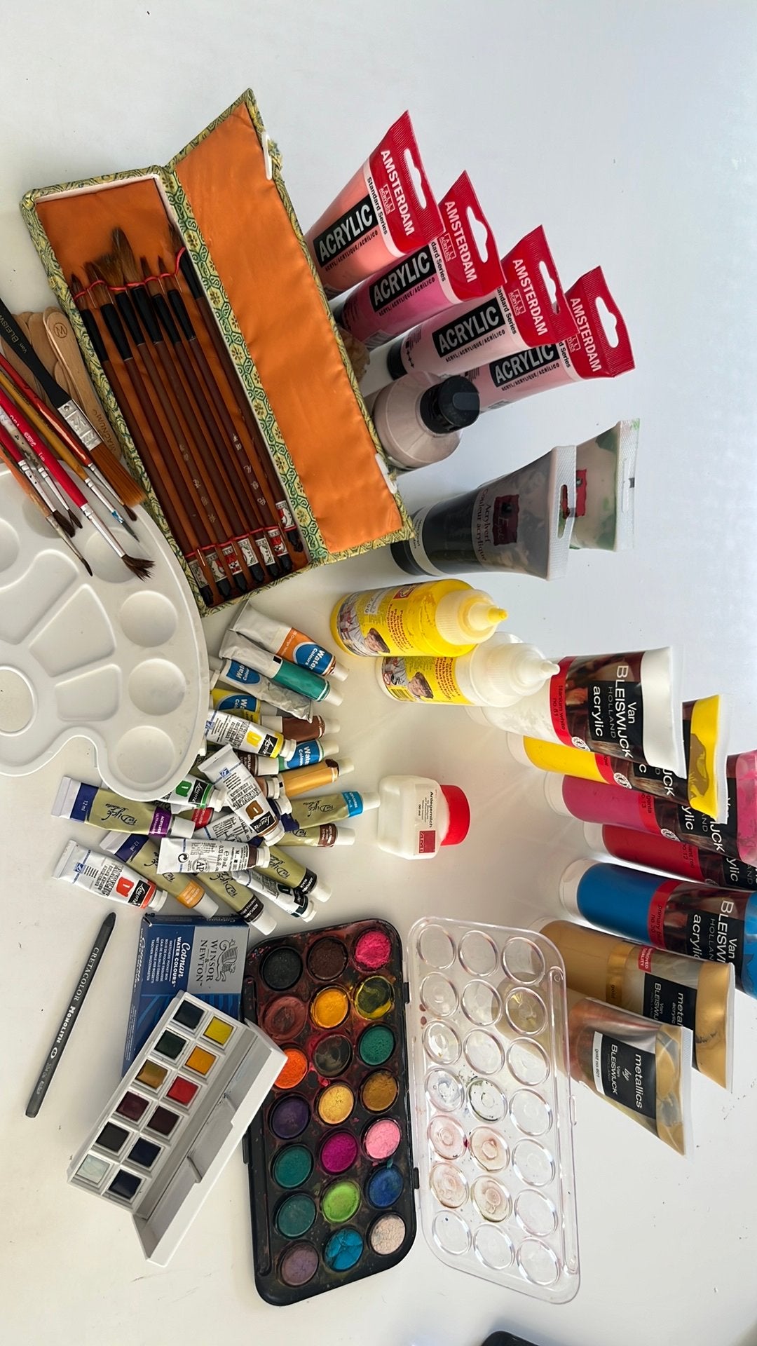 Allerlei verfmateriaal, verf, penselen,…, Ophalen, Gebruikt, Acrylverf