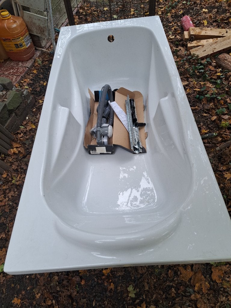 Baignoire, Bricolage & Construction, Enlèvement, Neuf, Baignoire