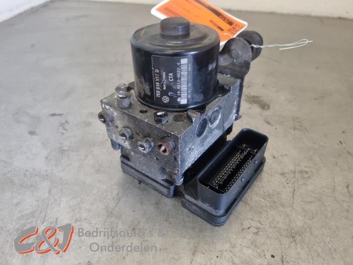 ABS Pomp van een Volkswagen Transporter, Gebruikt, -, Volkswagen, -