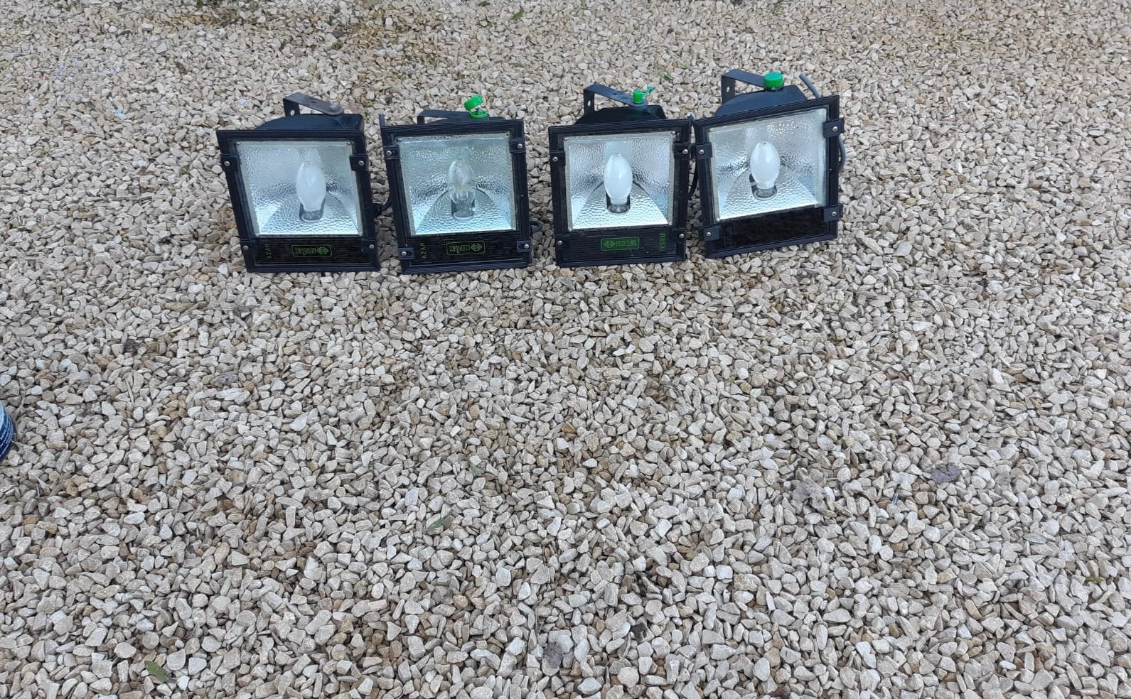 4x Nordex Azar Prof Buitenschijnwerper | 100W MBI HQI | IP65, Doe-het-zelf en Bouw, Ophalen