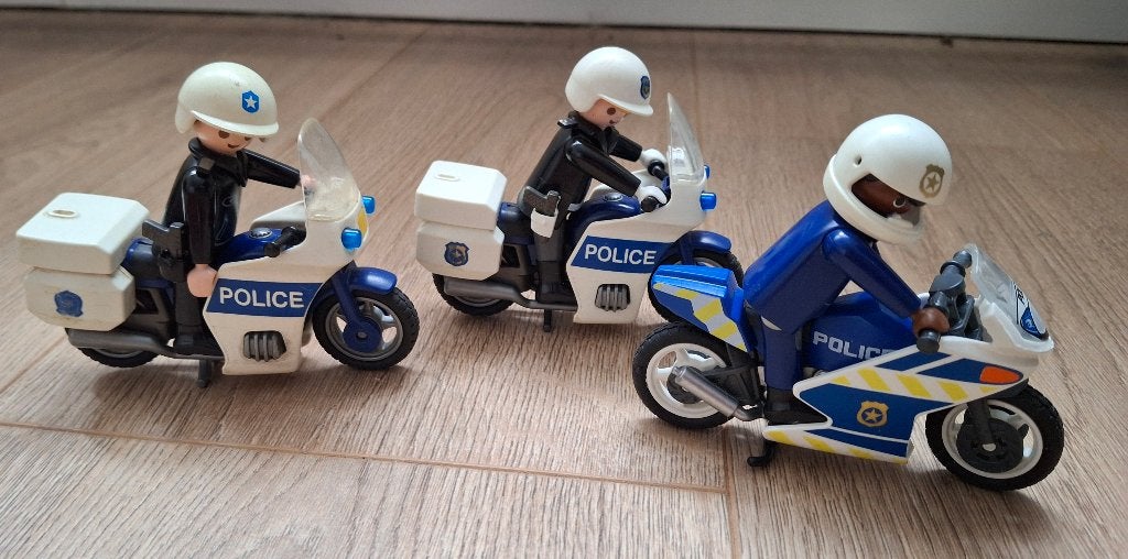 Playmobil motorfiets, politie,  cross, motorfiets, snelheid, Complete set, Voertuig, Ophalen of Verzenden, Zo goed als nieuw