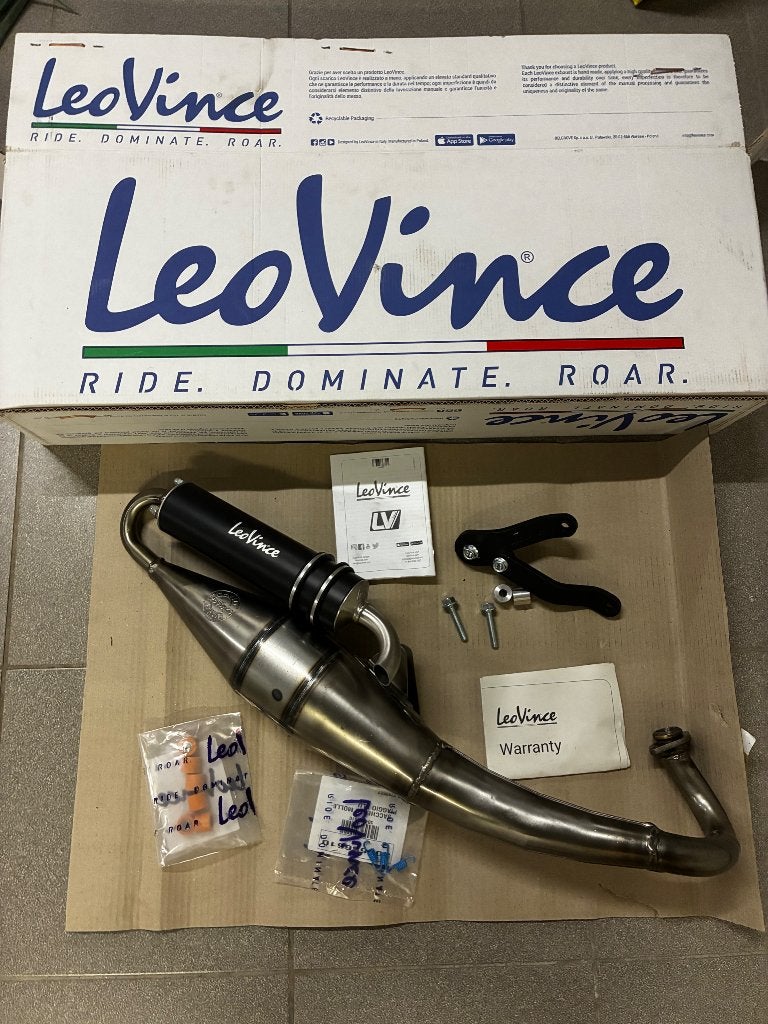 Pot d’échappement LéoVinci NEUF, Motos, Enlèvement ou Envoi, Utilisé