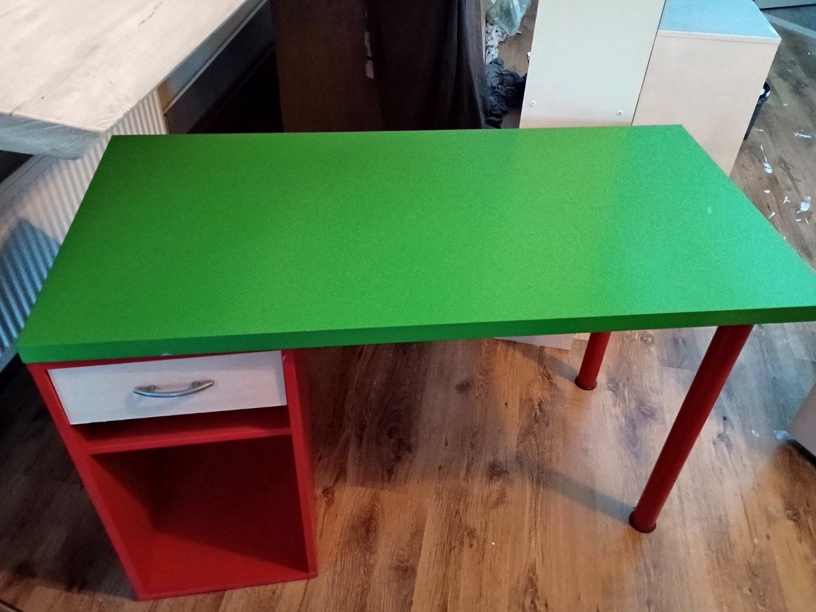 bureau/ tafelblad met 2 poten, Huis en Inrichting, Ophalen, IKEA