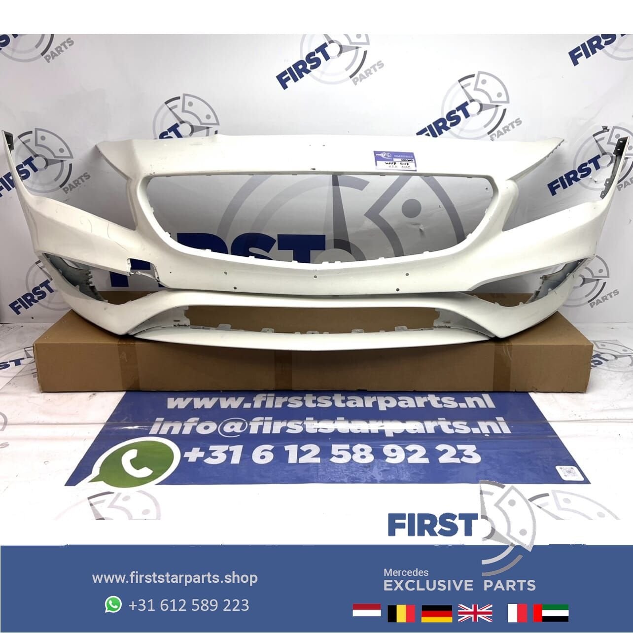 W117 CLA 45 AMG Facelift voorbumper wit origineel Mercedes 2, Utilisé, -, Avant, -