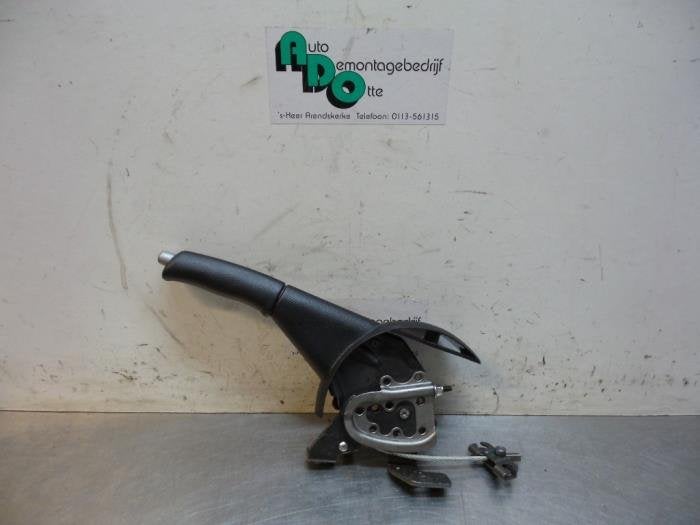 Levier frein à main d'un Nissan Pixo (Pixo 09-), -, 3 mois de garantie, Utilisé, -