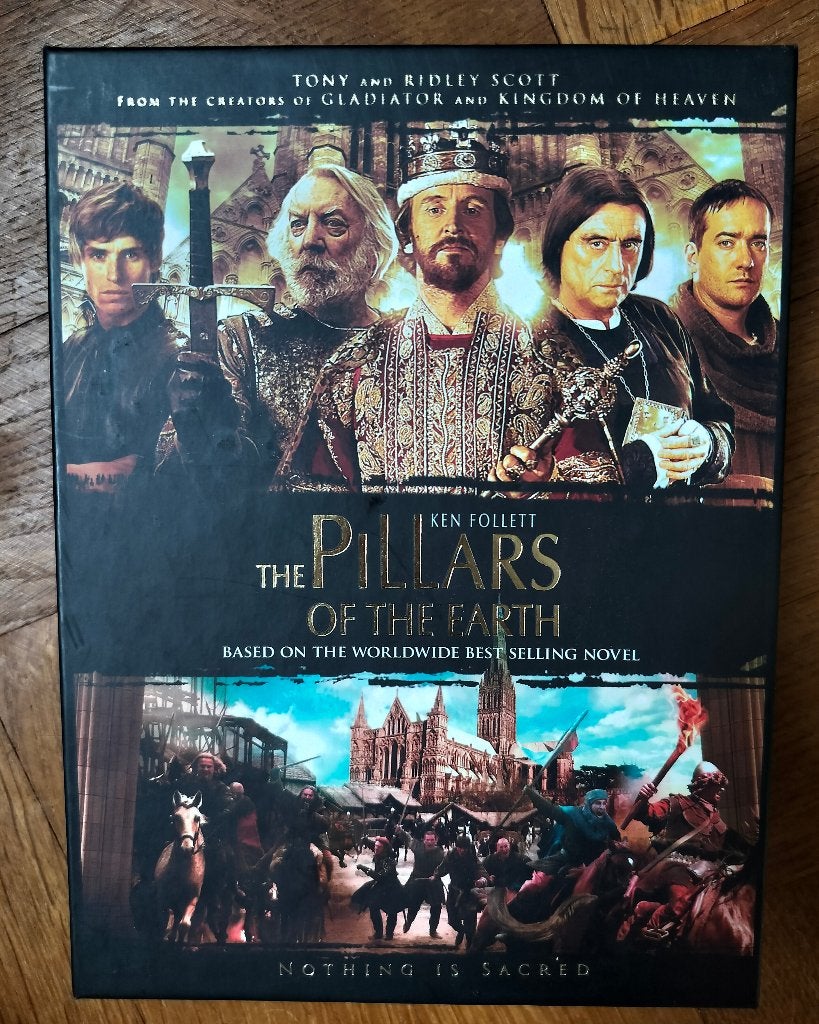 The Pillars of the Earth Blu-ray collectors edition, Ophalen of Verzenden, Zo goed als nieuw, Blu-ray