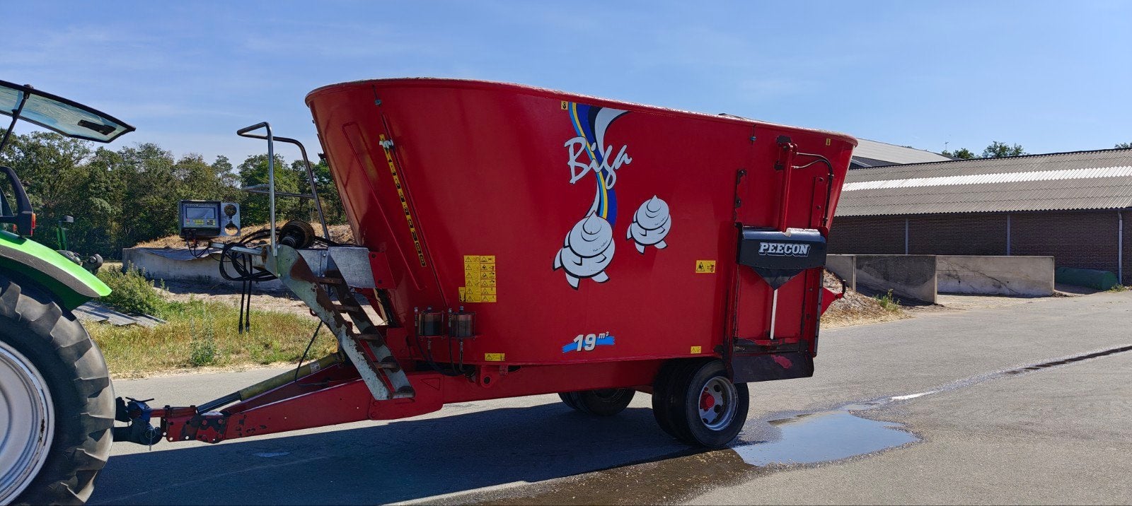 Peecon Biga 19m3 voermengwagen, Zakelijke goederen, Landbouw | Werktuigen, Ophalen, Veehouderij, Voertechniek
