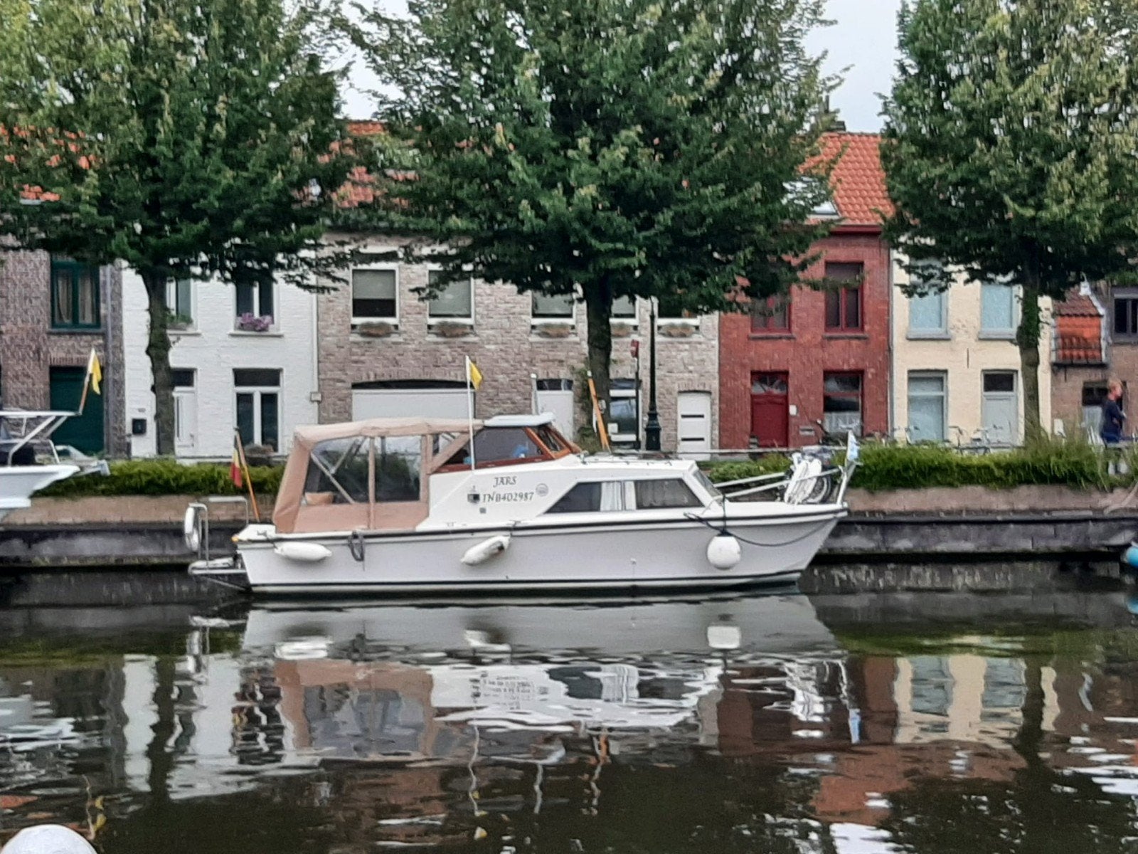 Motorboot met kajuit, Ophalen