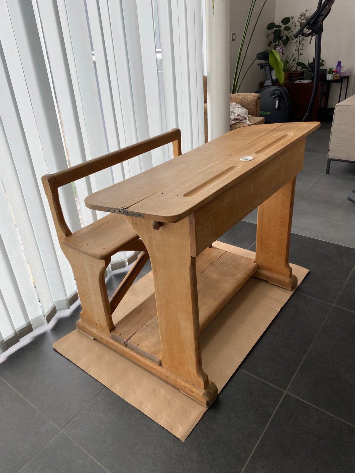 Houten schoolbankje mooie staat, Ophalen