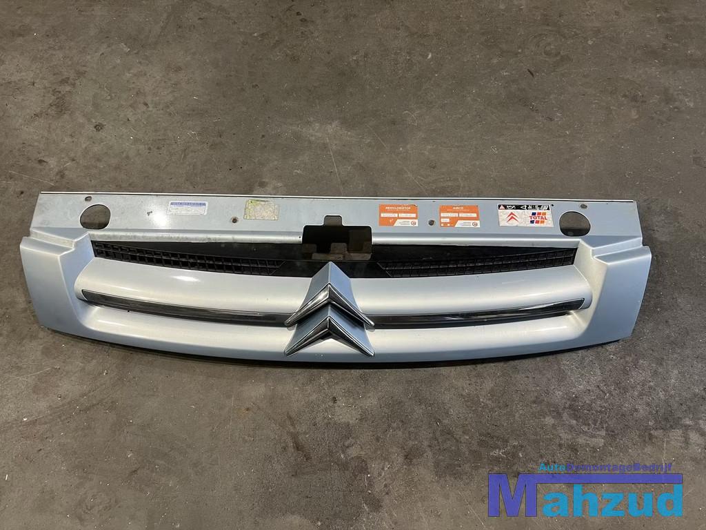 CITROEN BERLINGO blauw Grille 2002-2007, Gebruikt, Citroën, Stellantis N.V., Taurusavenue 1
2132 LS  Hoofddorp, NL