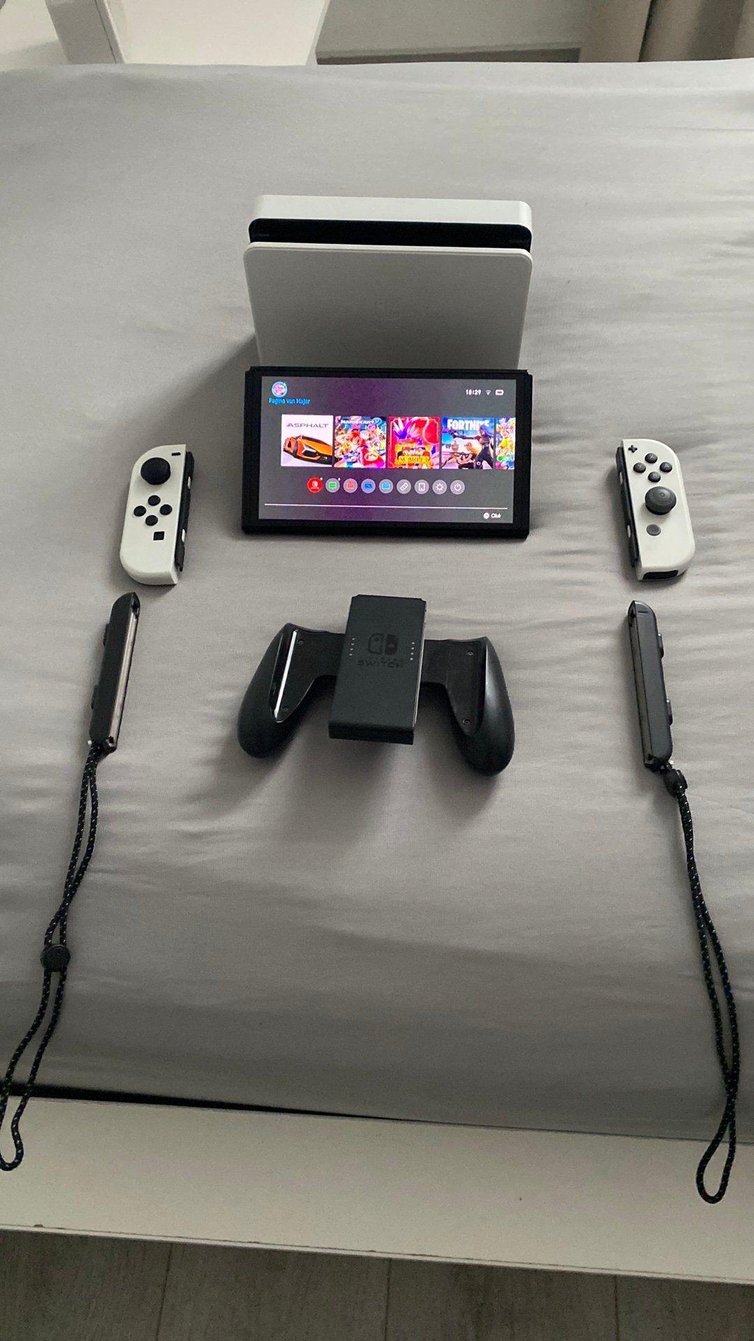 Nintendo switch OLED-Model, Computers en Software, Ophalen, Zo goed als nieuw