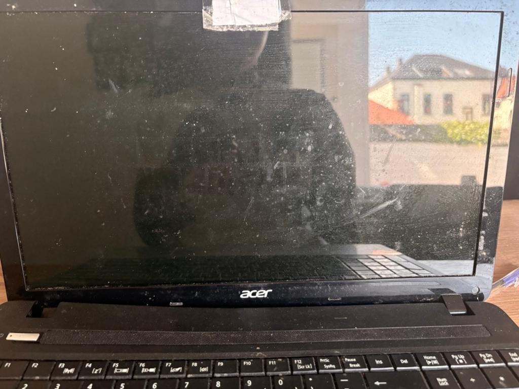Acer laptop defect - voor onderdelen, Computers en Software, Ophalen of Verzenden, Niet werkend