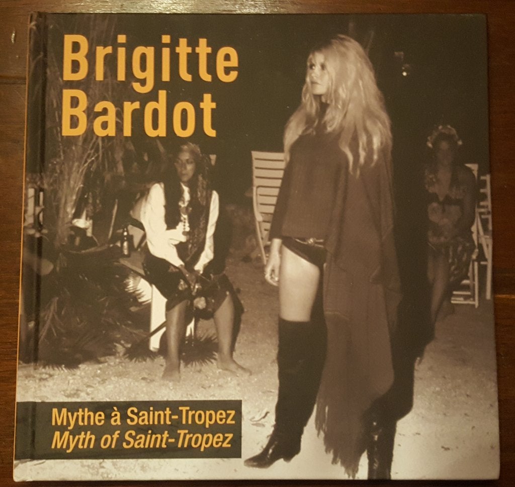 Boek Brigitte Bardot - Mythe in Saint, Boeken, Ophalen of Verzenden, Nieuw, Musee de st tropez