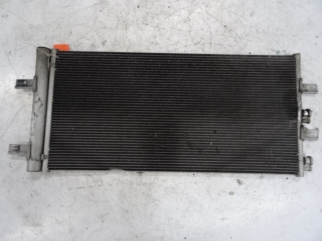 RADIATEUR AIRCO BMW 2 serie Active Tourer (F45) (927120703), Gebruikt, Mevr. I. Hauben, BMW, Rue de l'Espoir 34 34
4030  GRIVEGNÉE, BE