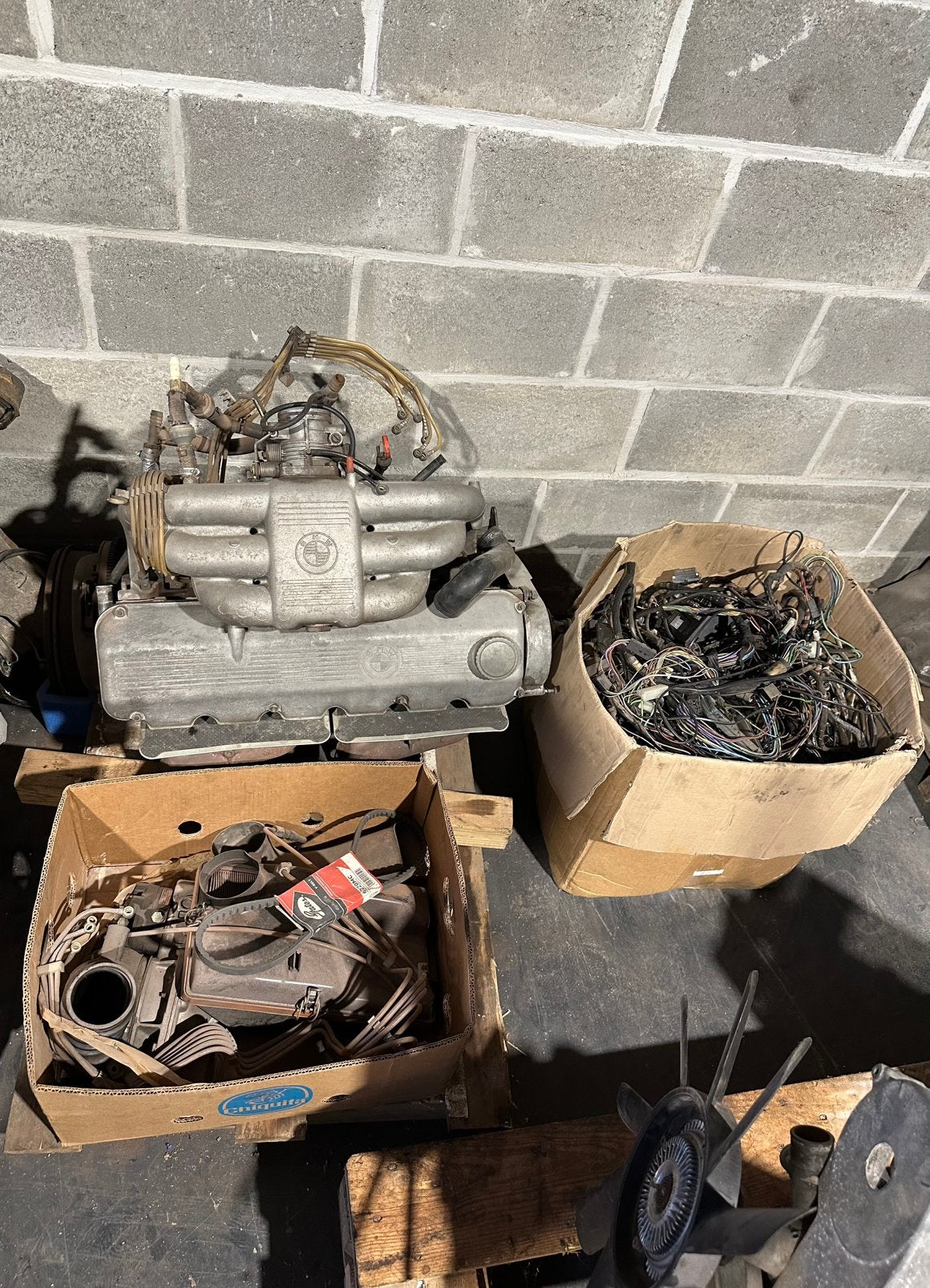 Moteur-boite M20B23 E21 323I +cablage complet et kjetronic, Autos : Pièces & Accessoires, Enlèvement