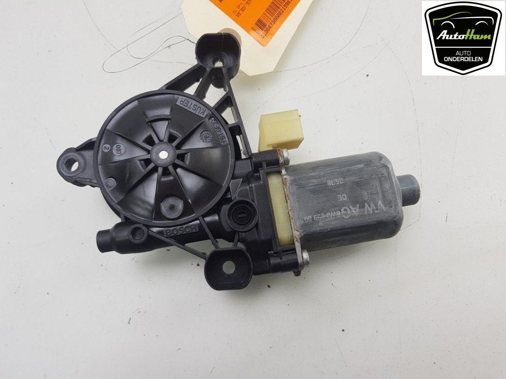 MOTEUR LEVE VITRE ELECTRIQUE Audi SQ7 (4MB / 4MG), Robert Bosch AG, Audi, Utilisé, Robert-Bosch-Allee 1
74232  Abstatt, DE