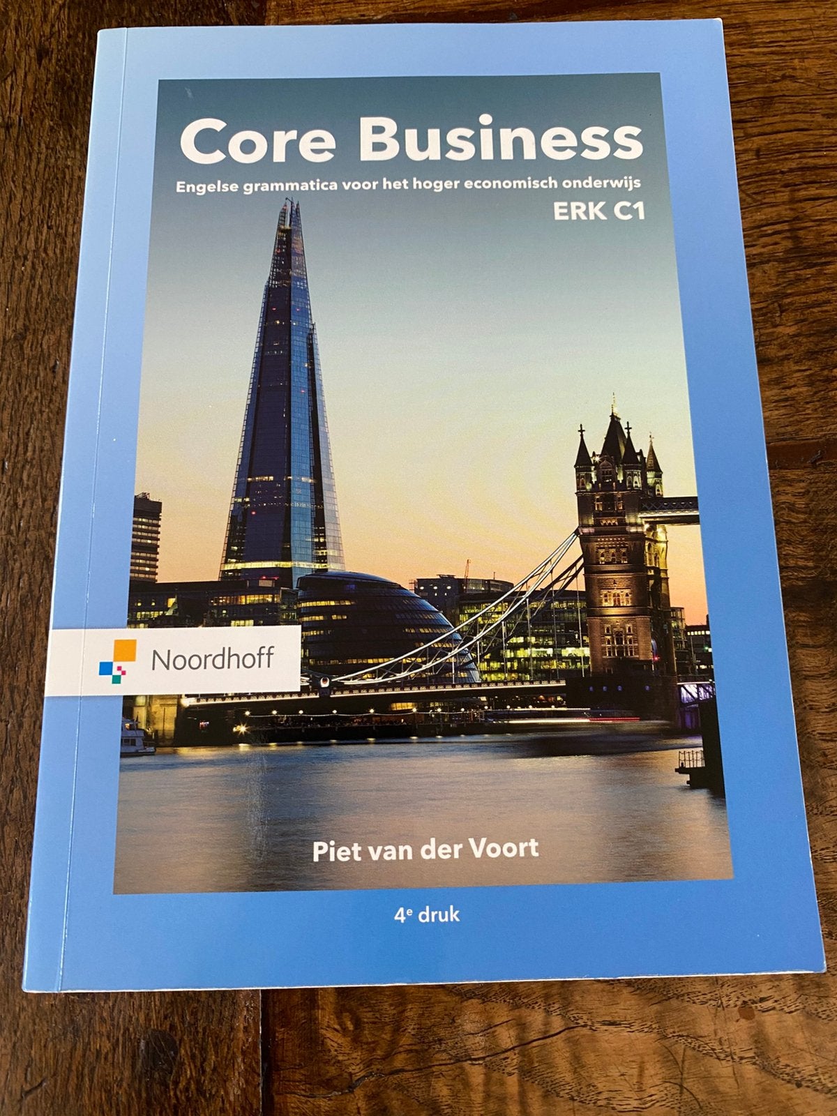 Core business, Enlèvement, Comme neuf