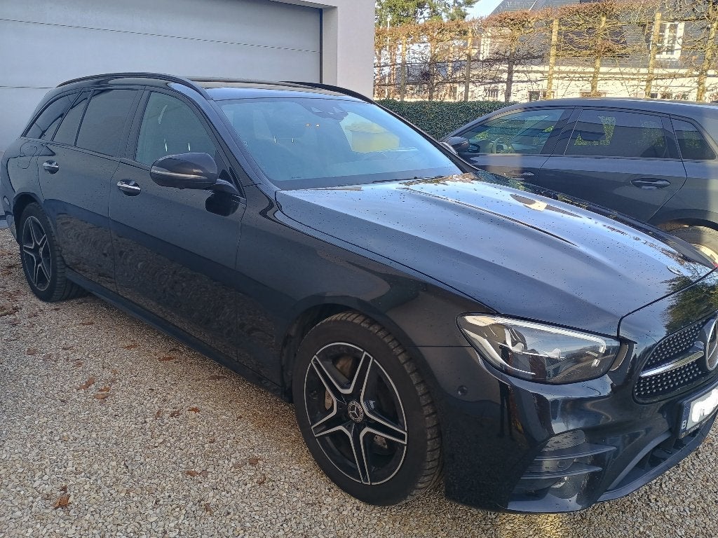 mercedes e300de, Autos, Cuir, Euro 6, Entretenue par le concessionnaire, 5 portes