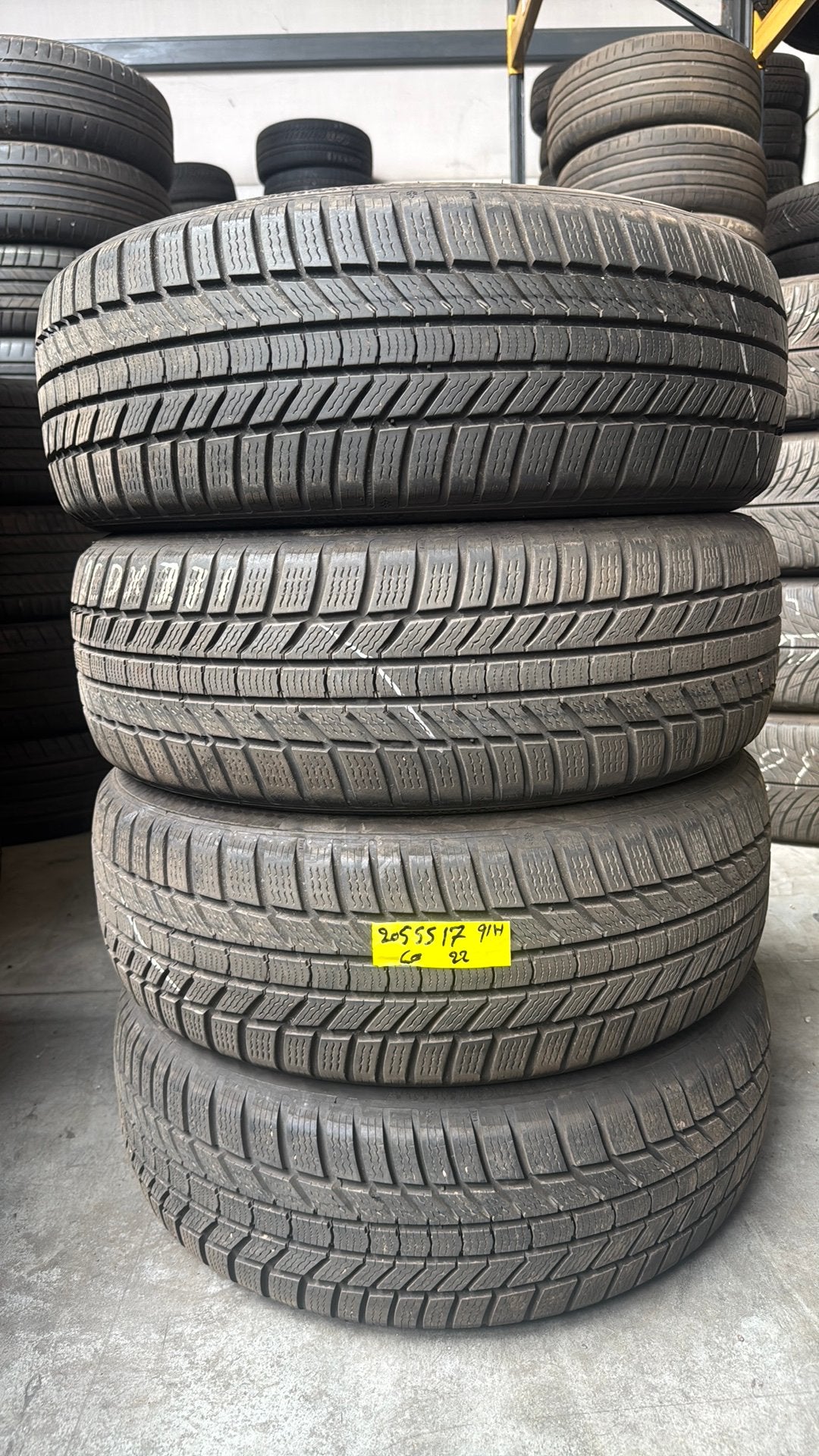 2055517 205/55/17 205/55R17 winterbanden merk Continental, Ophalen
