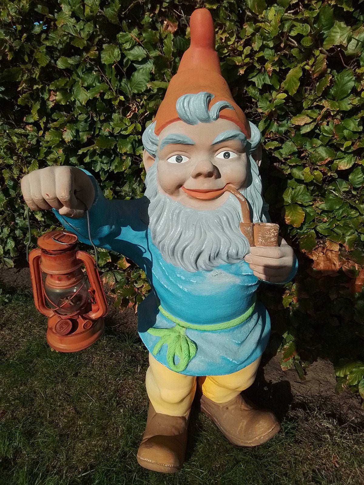 zeer mooie tuinkabouter in harde plastic (geen polyester), Ophalen, Tuinkabouter