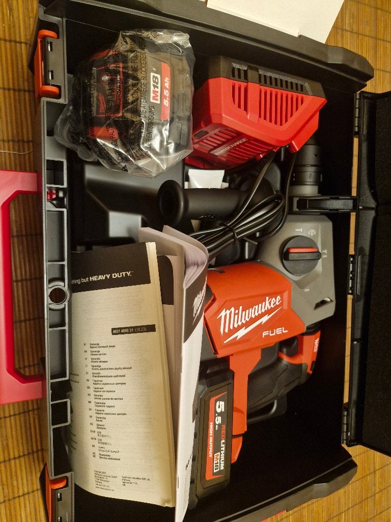 Milwaukee accu boormachiene M18 5.5 splinternieuw, Ophalen, Nieuw