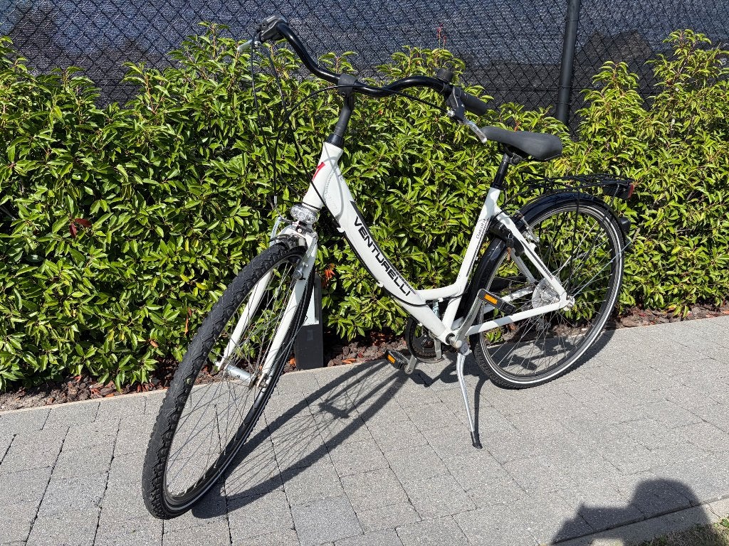 Damesfiets Venturelli, Ophalen, Zo goed als nieuw, Overige merken, Versnellingen