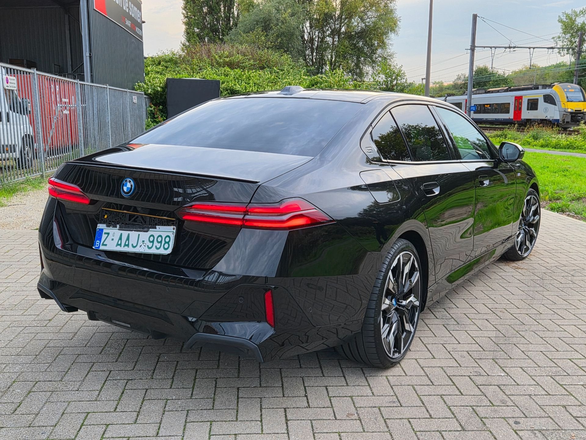 Bmw 550E Xdrive, Auto's, Euro 6, Overige kleuren, Bedrijf, Hybride Elektrisch/Benzine