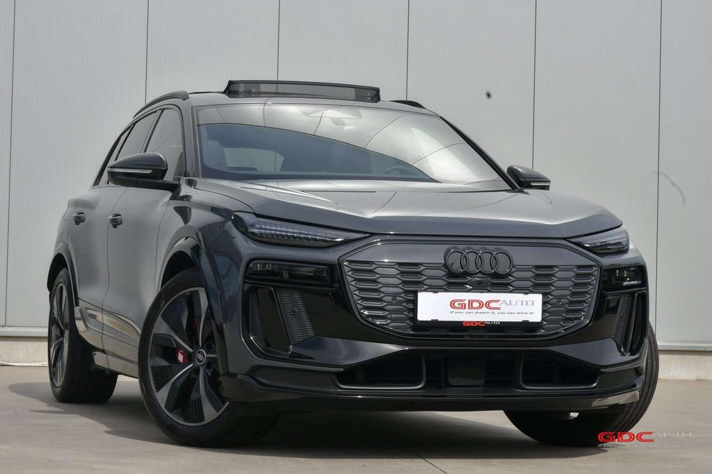 Audi SQ6 e-tron SQ6 e-Tron Quattro Edition one grey I Pano I, Auto's, Audi, Gebruikt, Zwart, Alcantara, SUV of Terreinwagen