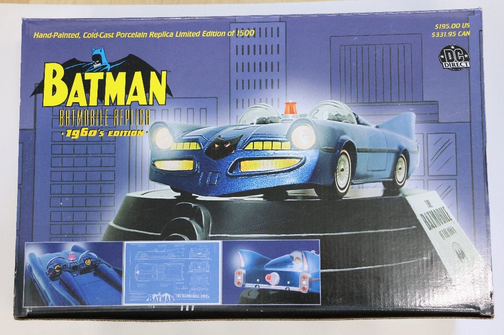 BATMAN - BATMOBILE REPLICA EDITIE UIT DE JAREN 60, Ophalen of Verzenden, Zo goed als nieuw, Film, Beeldje, Replica of Model