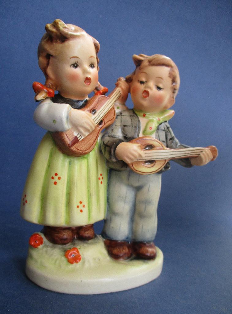 M I Hummel:150 2/0 –‘de TROUBADOURS’- TMK-2 -11½cm.-Excelent, Verzenden
