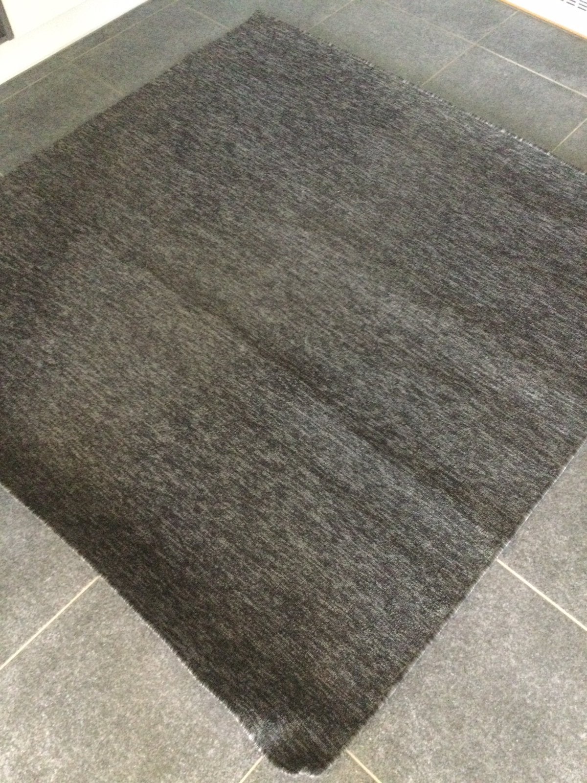Tapeso Lush tapijt antraciet 160x160, Ophalen, Zo goed als nieuw