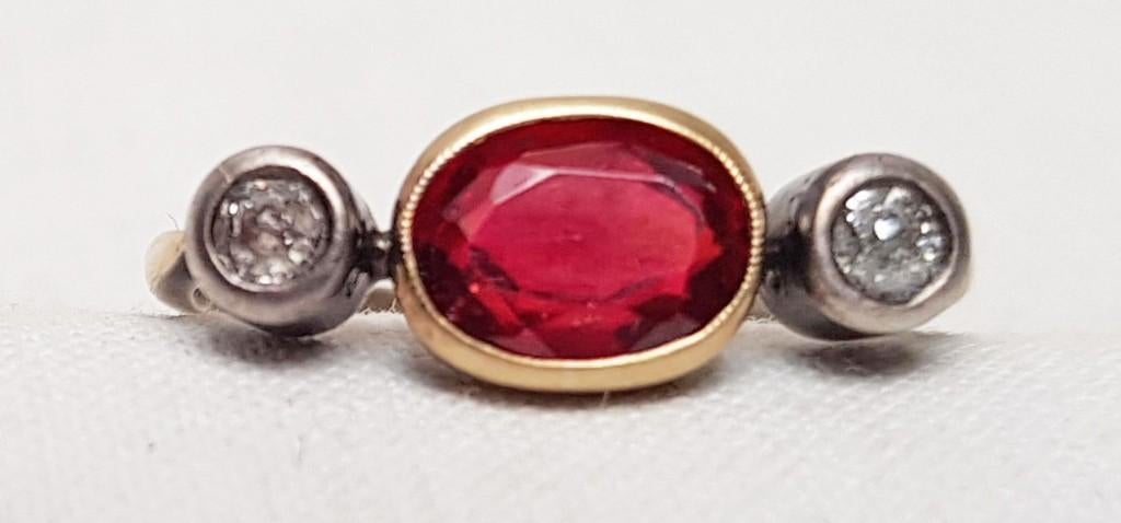 Bague ancienne en or grenat et diamant., Enlèvement ou Envoi, Or, Bague, Avec pierre précieuse