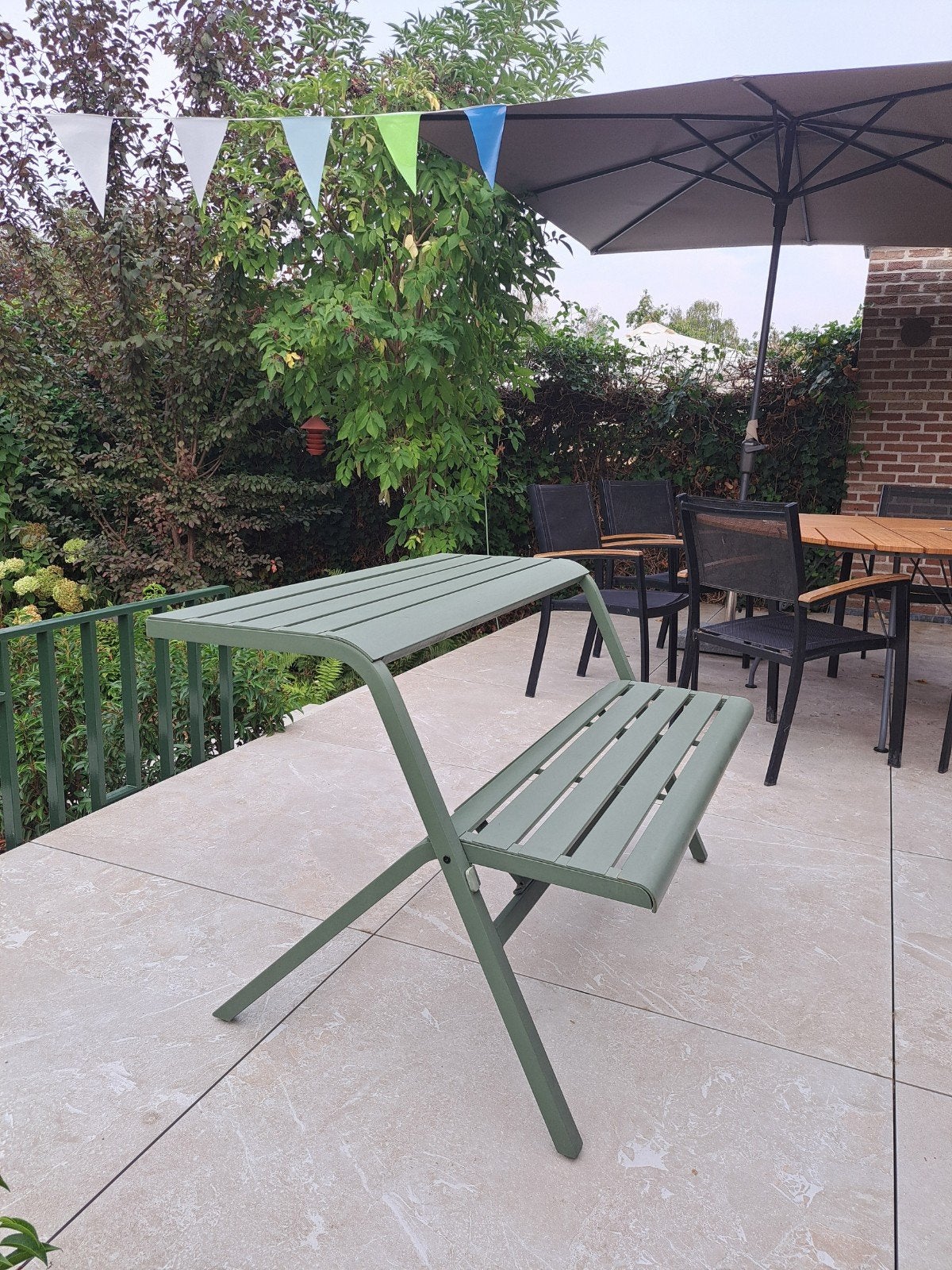 Zitbank / picknicktafel, Ophalen