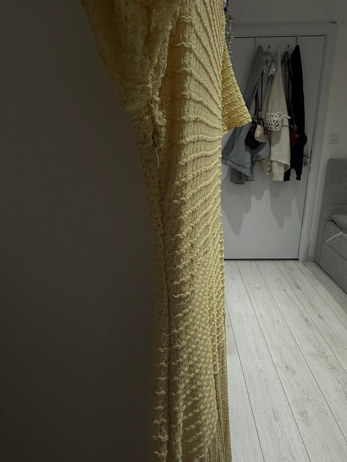 maat L jurk geel, Kleding | Dames, Jurken, Ophalen, Zo goed als nieuw, Maat 42/44 (L), Geel