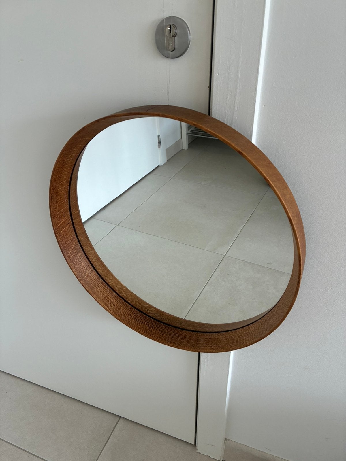 Scandinavisch Mid-Century eiken vintage design spiegel, Moins de 100 cm, Rond, Comme neuf, Enlèvement
