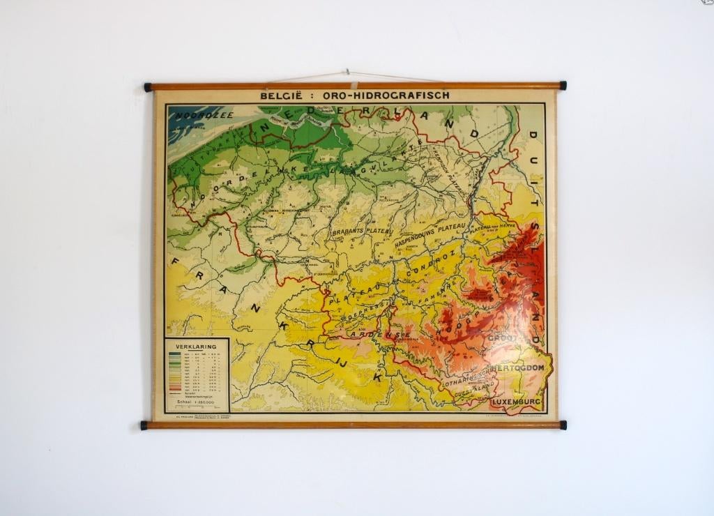 vintage schoolkaart België: Hydrologie + Geologie, Antiek en Kunst, Antiek | Schoolplaten, Ophalen of Verzenden, Aardrijkskunde