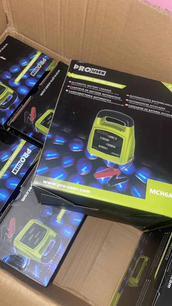 Chargeur batterie voiture, Enlèvement, Neuf