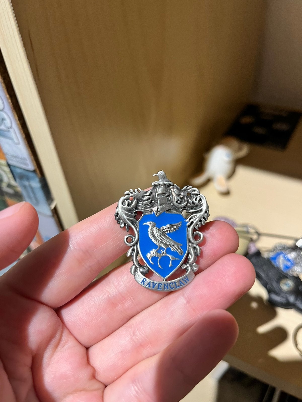 Ravenclaw ketting + pin, Collections, Harry Potter, Enlèvement ou Envoi, Comme neuf
