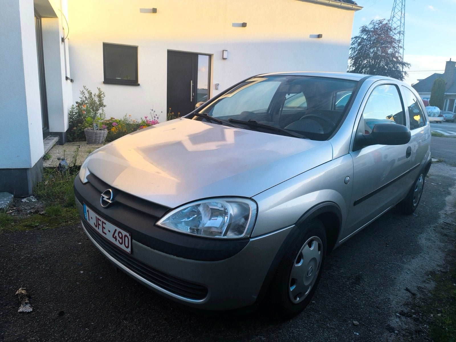 Opel Corsa C 1.2 16V slechts 112.500 km, Auto's, Voorwielaandrijving, 880 kg, 4 cilinders, Grijs