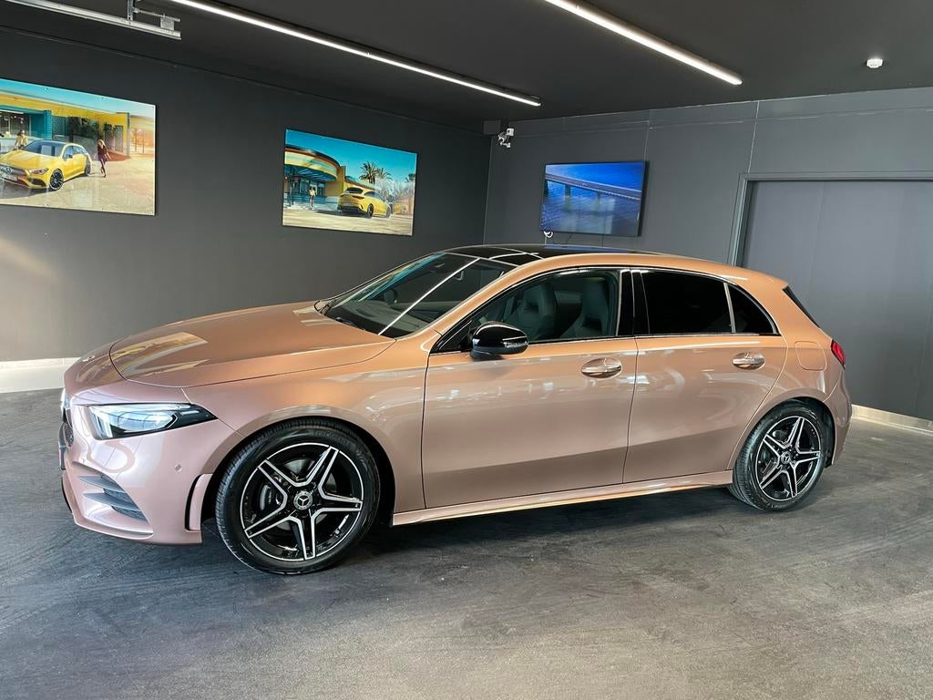 Mercedes-Benz Classe A 180d AMG pack 2022/45.000kms RoseGold, Auto's, Mercedes-Benz, Zwart, Overige kleuren, Alcantara, 5 deurs