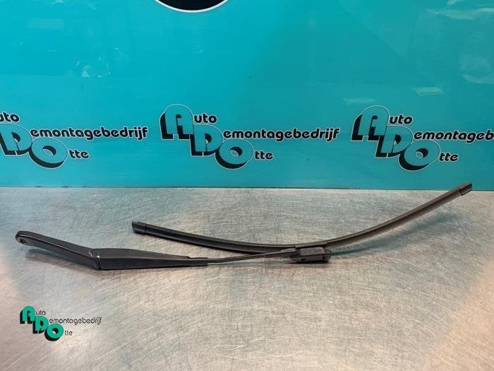 Ruitenwisserarm voor van een Ford Fiesta (Fiesta 08-), Gebruikt, -, -, Ophalen of Verzenden